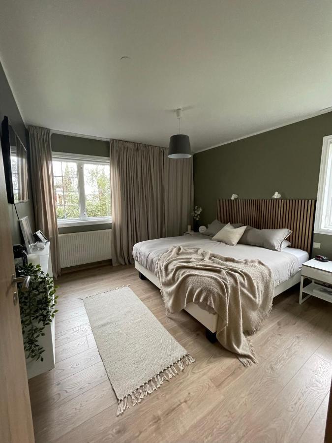 4-Bedroom Villa With Private Gym And Hot-Tub Reykjavik Exterior photo